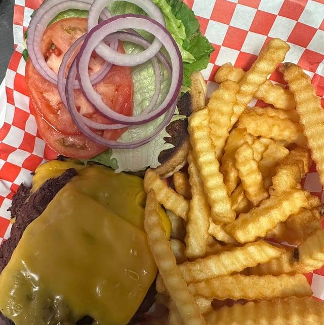Double Smash Burger w/cheese and FRIES.
